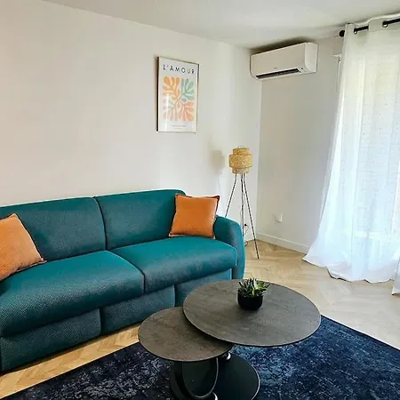 L'elegant 3p, 2ch, 2sdb, Clim, Wifi Gratuit, Parking Prive Appartamento *