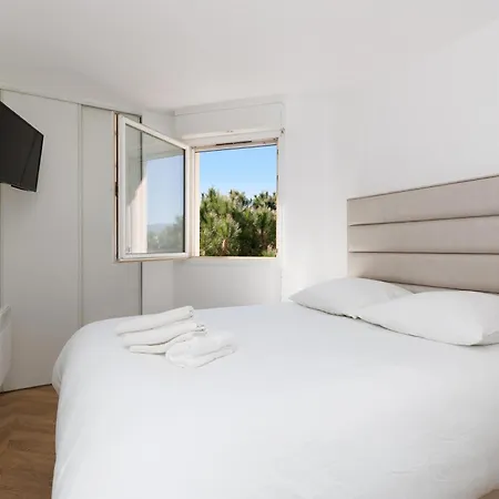 3 Pièces, Parking, 6mn De La Croisette *