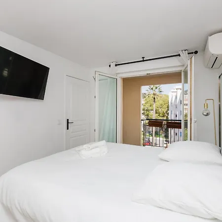 Le Bansky - 6P - Croisette - Parking & Terrasse Apartman *